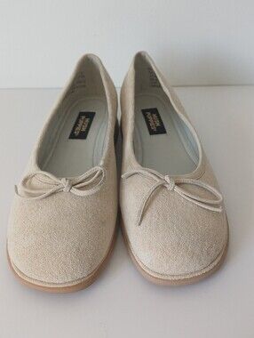 Hush Puppies Suede Ballet Flats Size US 7M (38N)